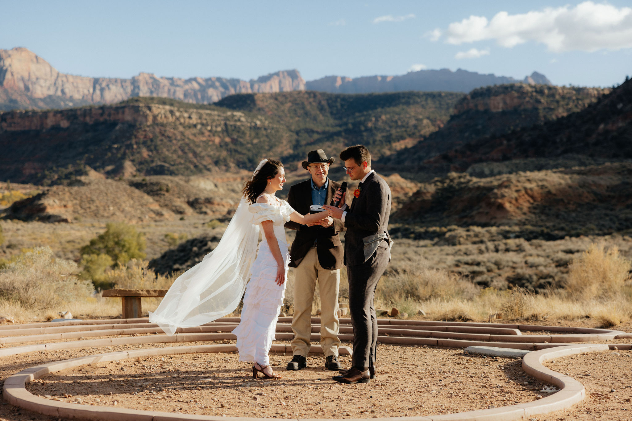 ZionRedRockOasisIntimateWedding