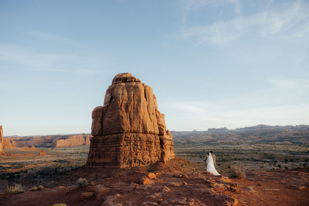 Getting Married at the La Sal Mountains Viewpoint