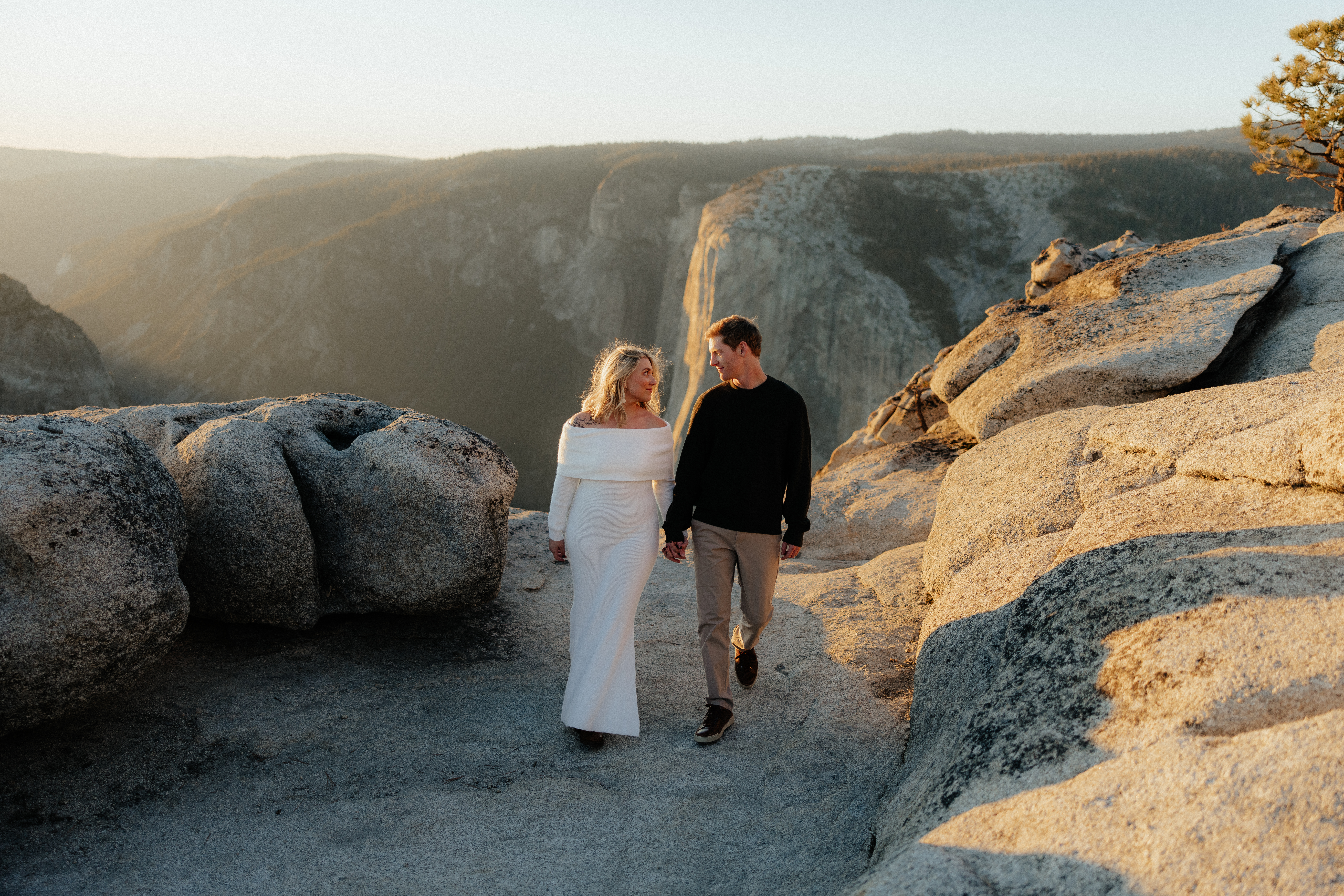 Taft Point Sunset Engagement Session